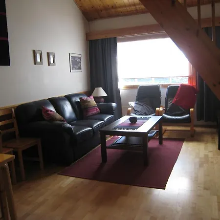 Ferienhaus Saariselaen Marjamajat Saariselkä