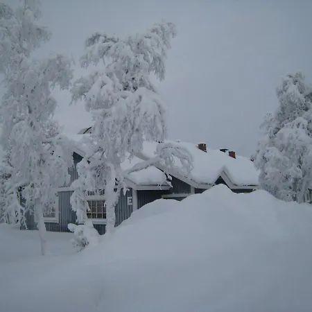 Saariselaen Marjamajat Ferienhaus *