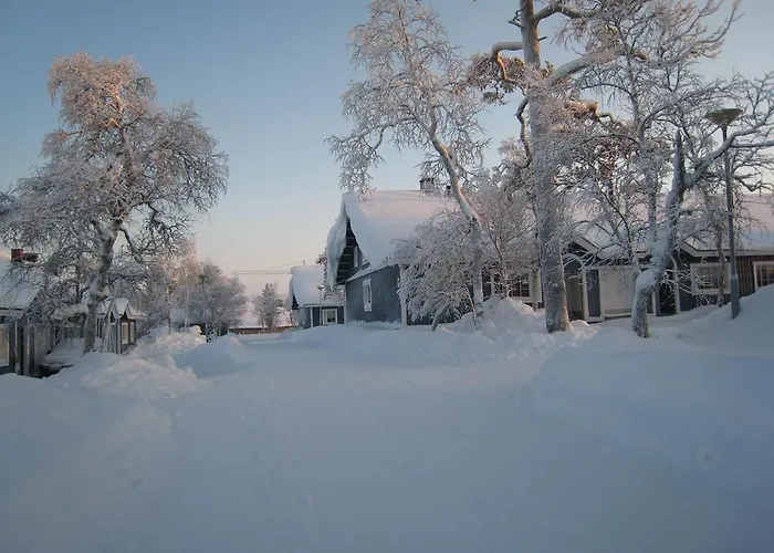 펜션 Saariselaen Marjamajat